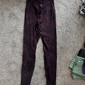Lululemon Diamond dye align